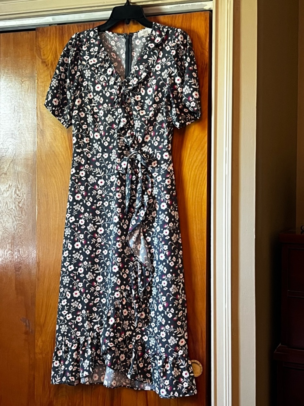 LOF Black Floral Ruffle Wrap Midi Dress